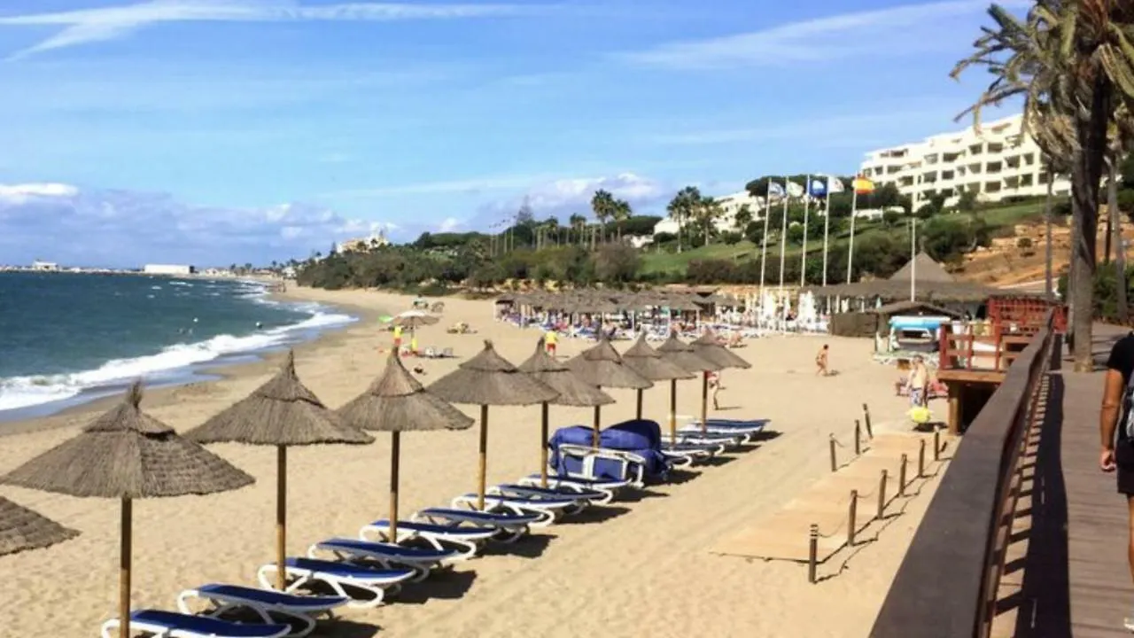 Mi Capricho 170 Beachfront Apartment Sitio de Calahonda 0*,