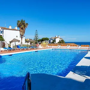  Apartment Mansion Beachfront - With Sea Views