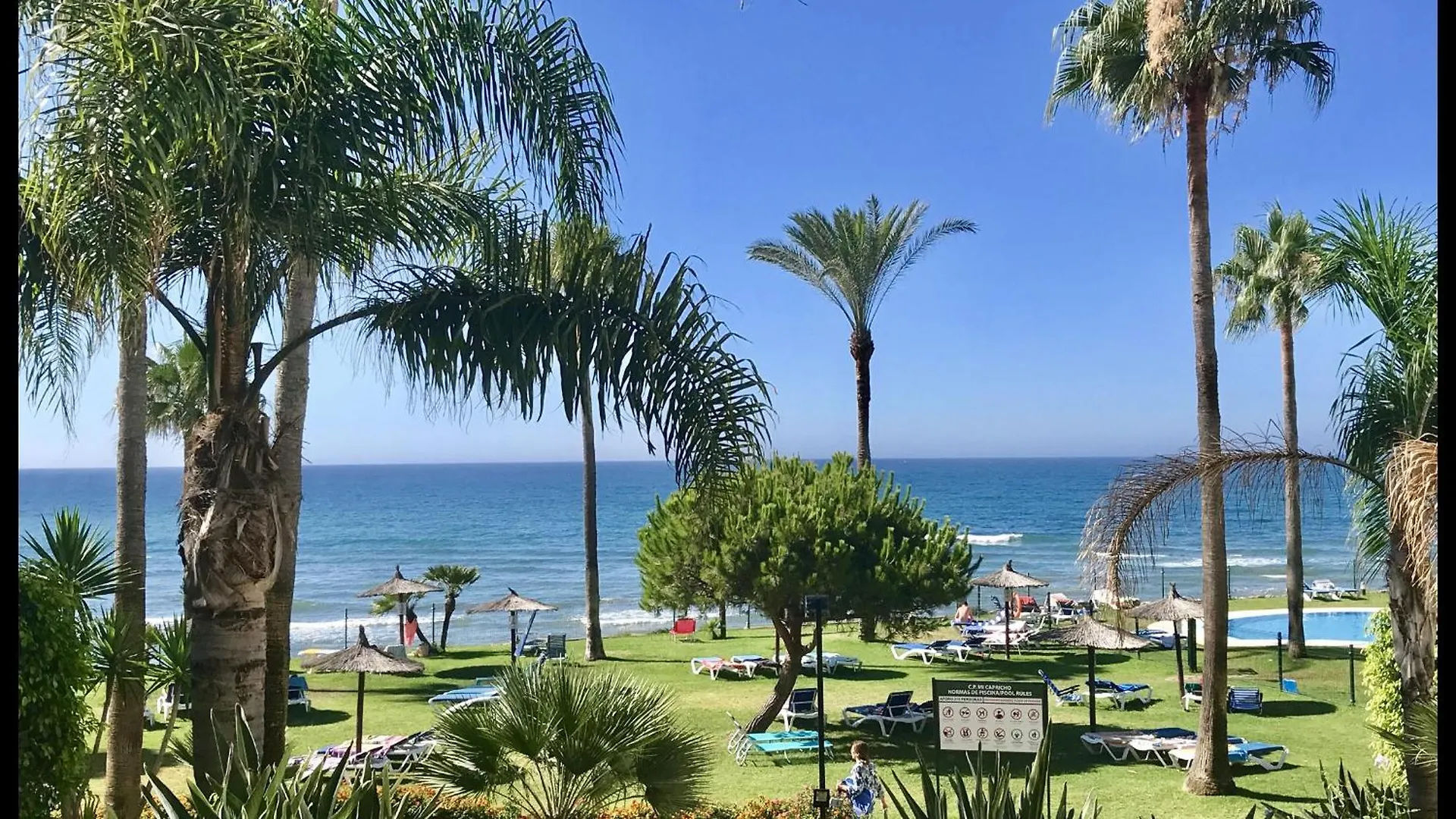 Mi Capricho 170 Beachfront Apartment Sitio de Calahonda Spain