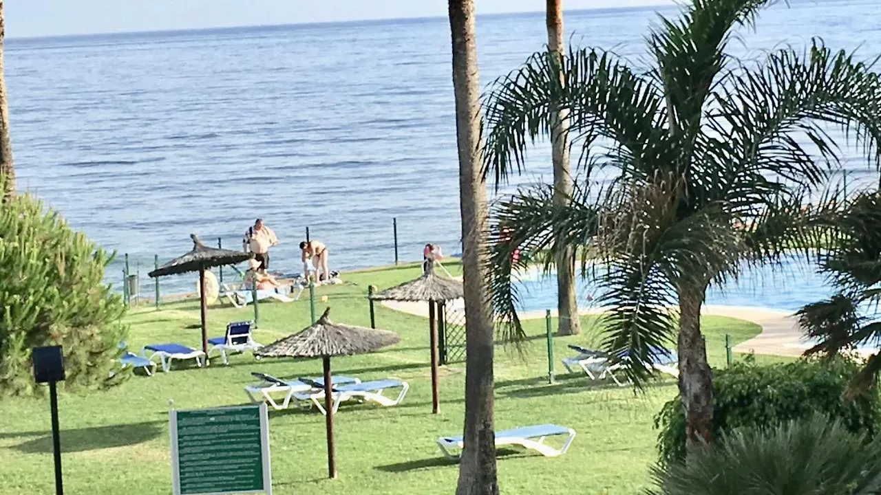 Mi Capricho 170 Beachfront Apartment Sitio de Calahonda 0*,